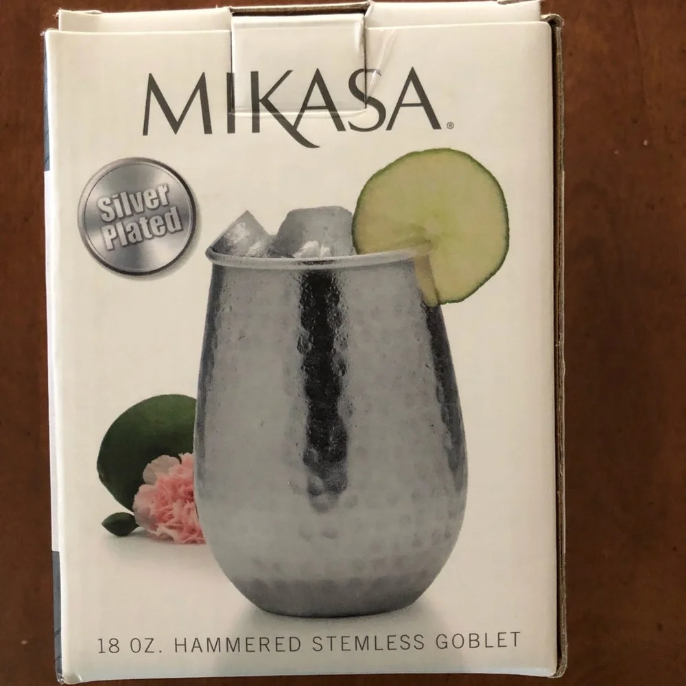 MIKASA 18oz. Hammered stemless silver plated wine goblet